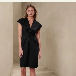 COPY - Banana republic Twist-Front Knee-Length Dress